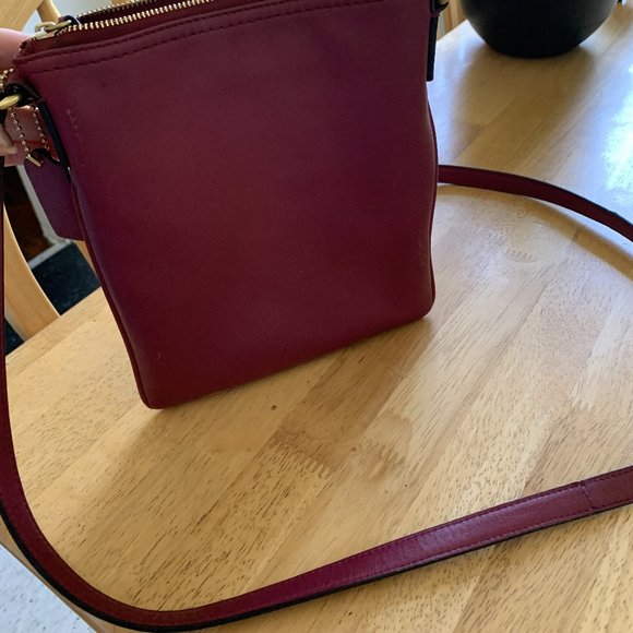 Coach Red Crossbody Bag - Picture 3 of 7